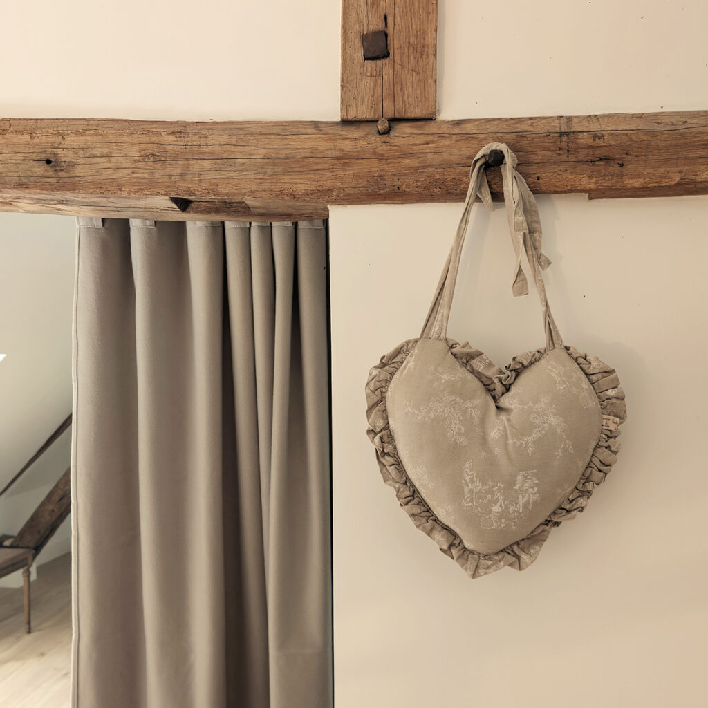 hebergement-touristique-champagne-pivoine-decoration-1b